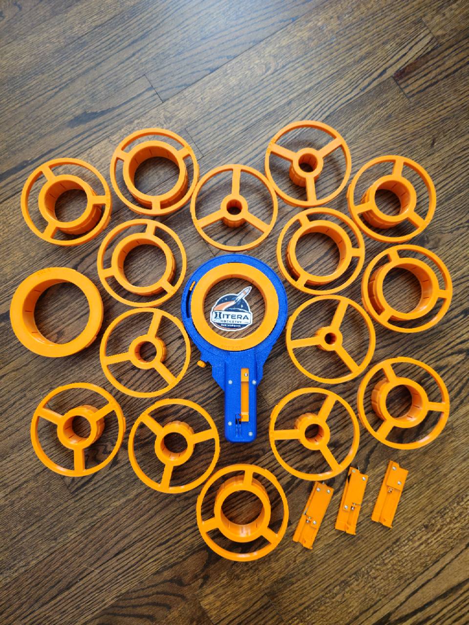 Blue 4-inch ITERA cutter and orange complete cartridge set